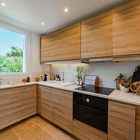 アパート Sienna, 3 En サントロペ